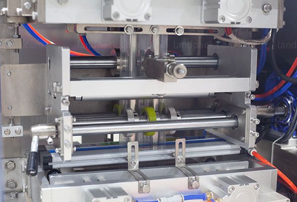 sugar sachet packing machine