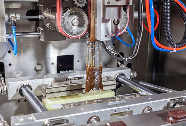 tomato ketchup pouch packing machine